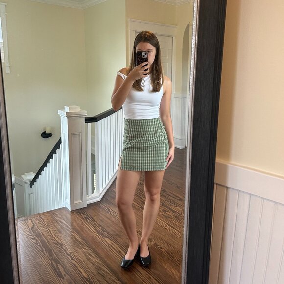 Princess Polly Skirt - Picture 1 of 5